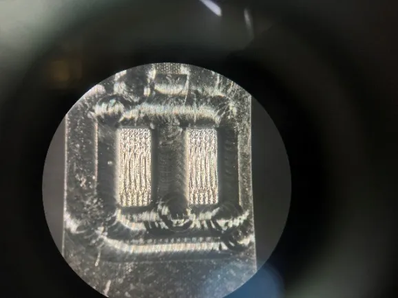 Machined surface of an SOT115 heat sink under the microscope